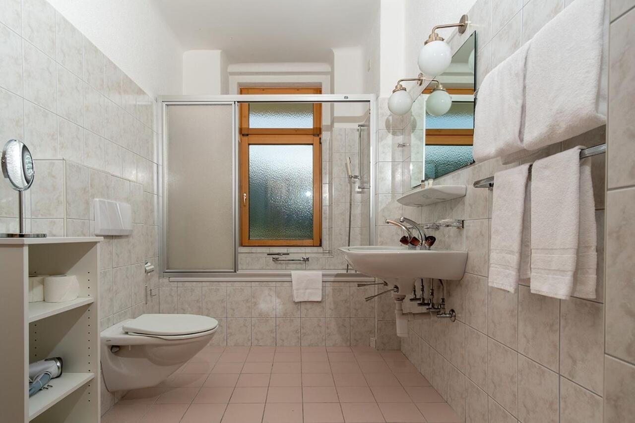 Davos Inn (Adults Only) 达沃斯 外观 照片